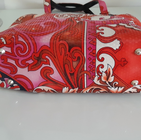 Authentic Isabella Fiore Tote - Picture 6 of 10